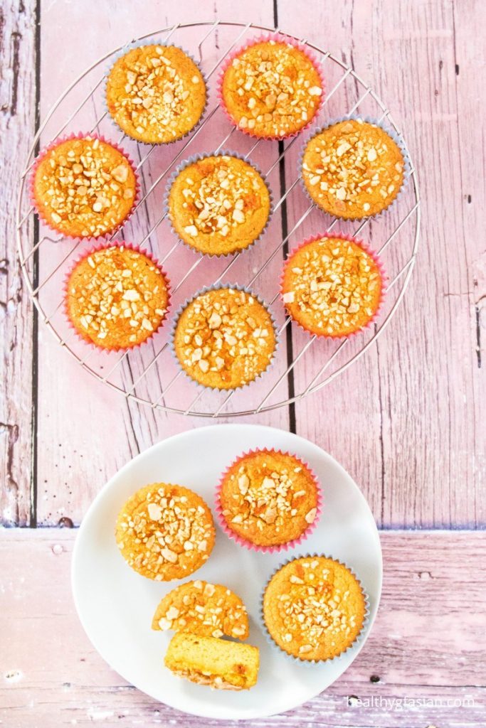 paleo-vegan_gluten-free-mandarin-almond-muffins
